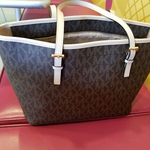 Michael Kors purse